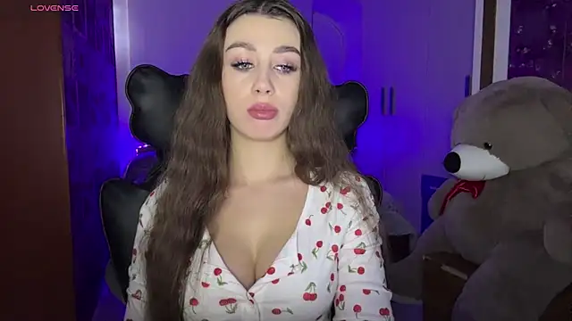 SweetCherry  N online show from December 2025 10:28:01 PM