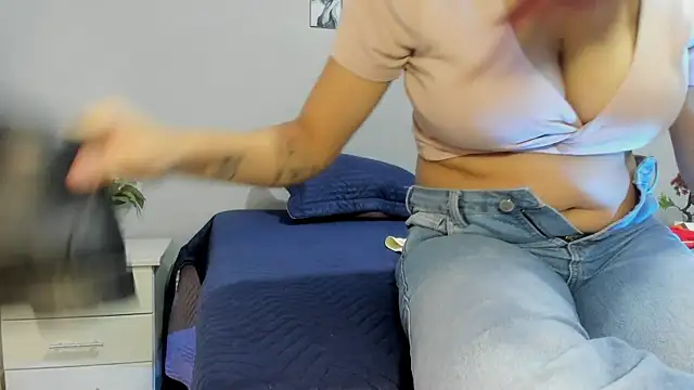 sexynova 93 online show from May 2026 07:18:02 PM