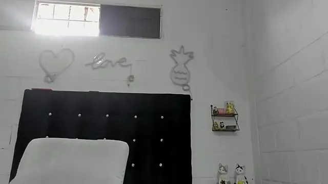 Snapshot of sexynova_93 chatting on July 2026 05:06:02 PM sexynova 93 online show from July 2026 05:06:02 PM