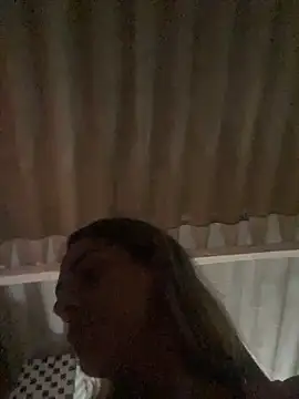 sabrinaneves online show from April 2026 09:20:02 PM