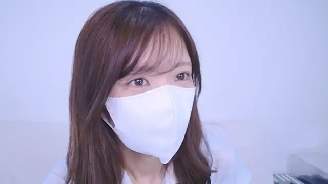 Snapshot of Minami_jjjj chatting on May 2026 12:41:02 AM Minami jjjj online show from May 2026 12:41:02 AM