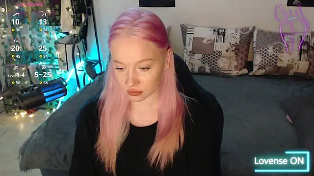 Snapshot of lisa_alen chatting on November 2025 01:30:02 AM lisa alen online show from November 2025 01:30:02 AM