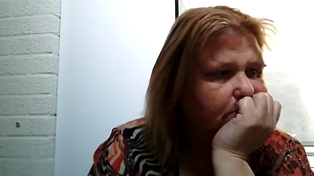 Sylviastar46 online show from March 2026 09:33:02 AM