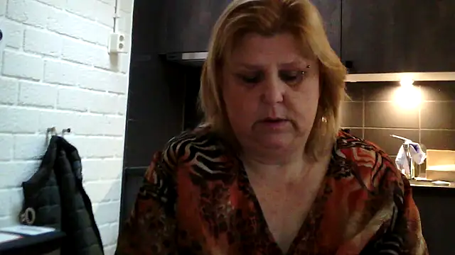 Sylviastar46 online show from March 2026 08:20:02 AM