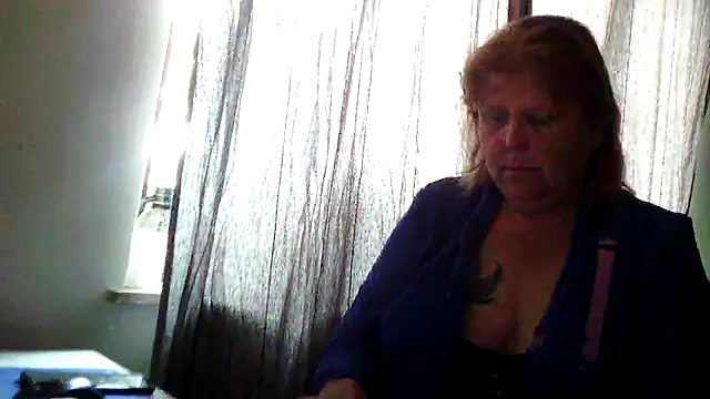 Snapshot of Sylviastar46 chatting on June 2026 08:58:02 AM Sylviastar46 online show from June 2026 08:58:02 AM