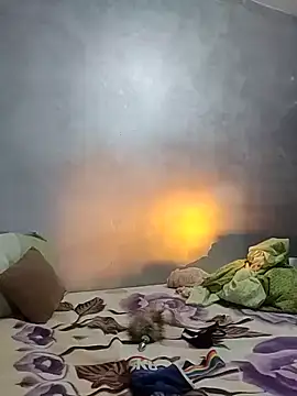 Yasserkech online show from November 2025 01:05:01 AM