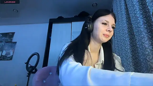 AnGallo online show from December 2025 08:13:02 PM