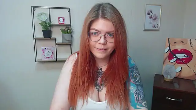 Snapshot of Lina_ri_ chatting on December 2025 01:20:02 PM Lina ri online show from December 2025 01:20:02 PM