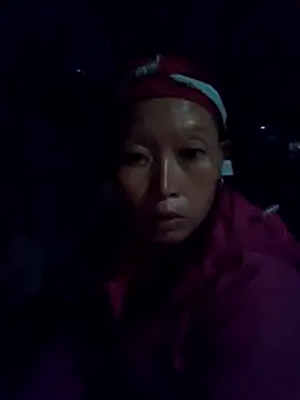 cute-kiss online show from October 2025 02:51:02 PM