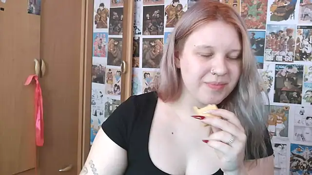 Snapshot of FoxPlayXX chatting on July 2026 02:52:02 PM FoxPlayXX online show from July 2026 02:52:02 PM