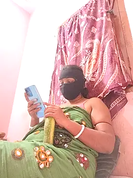 pujapujarrrr online show from January 2026 10:43:01 AM