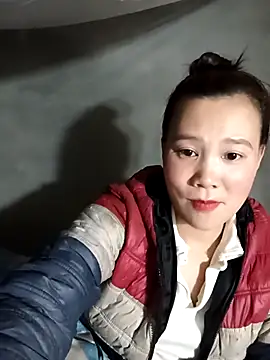 Snapshot of -Lana-123 chatting on February 2026 05:22:02 AM -Lana-123 online show from February 2026 05:22:02 AM