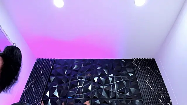 AudreyHayworth online show from April 2026 01:30:01 PM