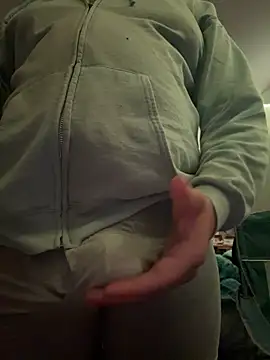 Scottyyxxl online show from November 2025 07:07:01 AM