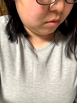 Snapshot of mina_mi_na chatting on November 2025 11:09:02 AM mina mi na online show from November 2025 11:09:02 AM