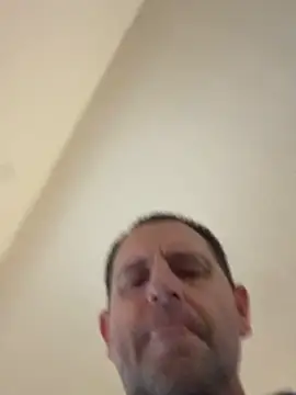 Travmostwantedd online show from November 2025 04:20:01 PM