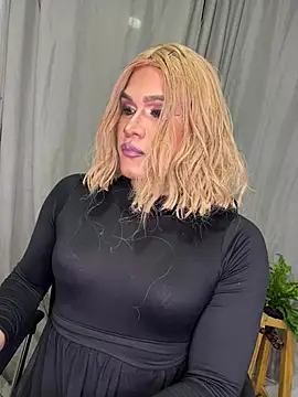 melani ferraraa  online show from June 2026 07:36:02 PM