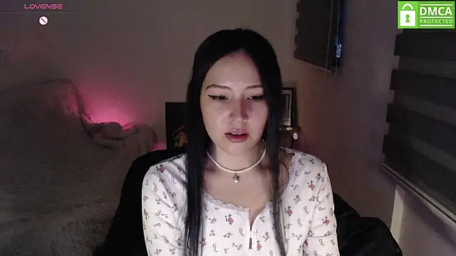 Snapshot of just_meko chatting on May 2026 01:13:02 AM just meko online show from May 2026 01:13:02 AM