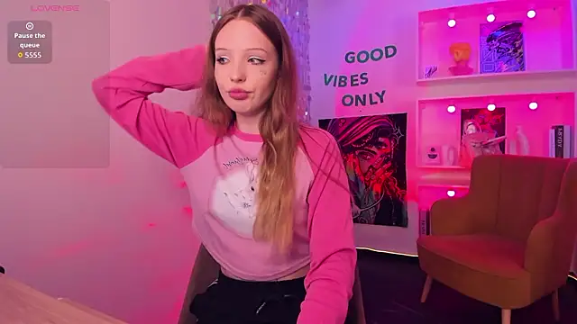 Snapshot of Iris_Fresh chatting on March 2026 08:44:01 PM Iris Fresh online show from March 2026 08:44:01 PM