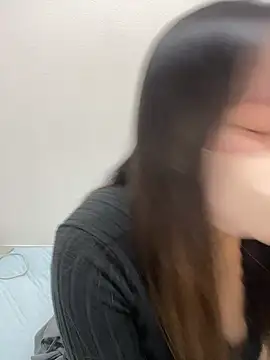 Snapshot of emiri_da_nyan chatting on June 2026 11:12:02 AM emiri da nyan online show from June 2026 11:12:02 AM
