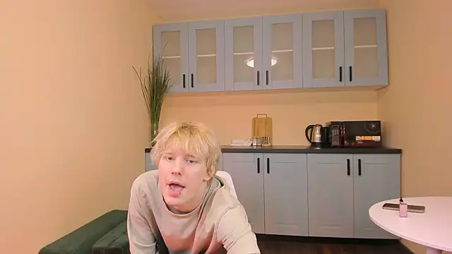 Snapshot of Kevin_Derek chatting on November 2025 04:26:02 AM Kevin Derek online show from November 2025 04:26:02 AM