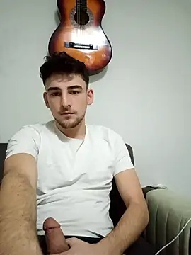 yasinesra757  online show from January 2026 08:32:01 PM