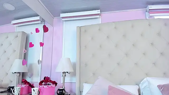 Snapshot of scarlett_leblanc_ chatting on February 2026 11:54:02 AM scarlett leblanc online show from February 2026 11:54:02 AM