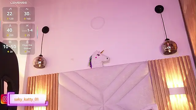 Kat Saky online show from March 2026 11:22:01 PM