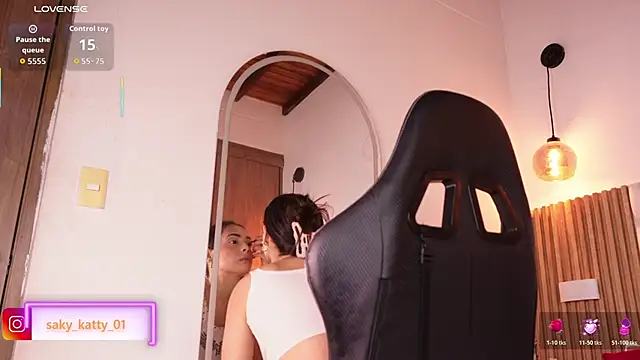 Kat Saky online show from March 2026 11:30:01 PM