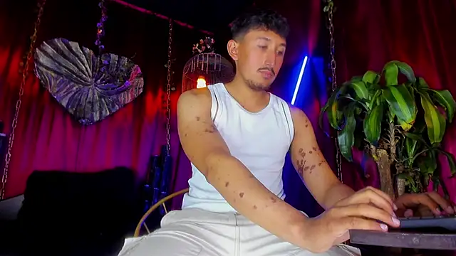 x heros x online show from November 2025 03:14:02 PM