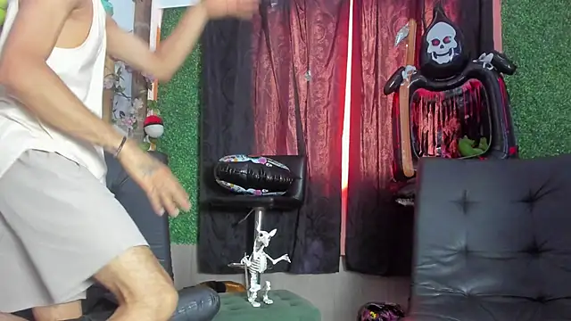 jackk blaze online show from October 2025 07:36:02 PM