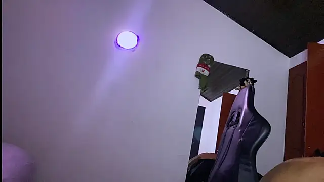 3v1l online show from December 2025 07:46:02 AM