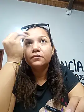 Samaraa Lee online show from November 2025 11:42:02 AM