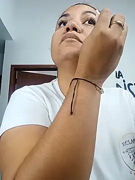 Samaraa Lee online show from December 2025 10:45:02 AM