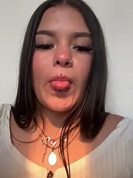 Snapshot of Camila_Duarte_ chatting on November 2025 07:35:02 PM Camila Duarte online show from November 2025 07:35:02 PM