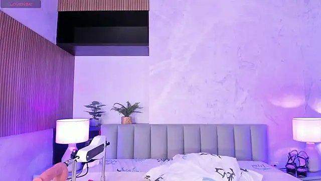 Charlote masson online show from April 2026 07:58:02 PM