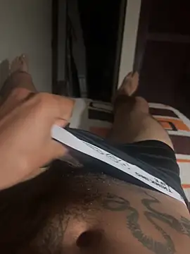 Snapshot of tevoyagustar69 chatting on March 2026 08:27:02 AM tevoyagustar69 online show from March 2026 08:27:02 AM