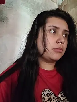 CurvyNoir online show from December 2025 04:23:01 PM