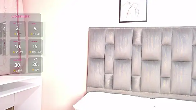 Ailyn77 online show from October 2025 10:32:02 PM