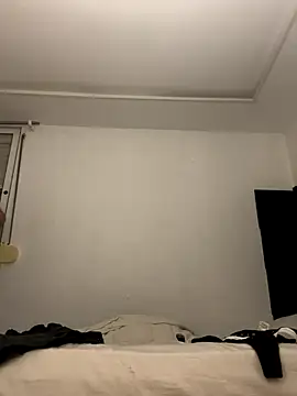 Zaskeee online show from October 2025 01:50:01 AM