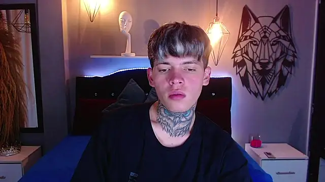 frankboyx online show from November 2025 07:34:02 PM