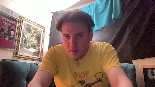 Snapshot of IntimeWild chatting on April 2026 07:47:02 PM IntimeWild online show from April 2026 07:47:02 PM