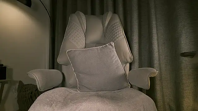 lianewhite online show from March 2026 01:20:01 AM