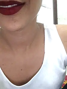 payalsaini06912 online show from November 2025 04:52:02 PM