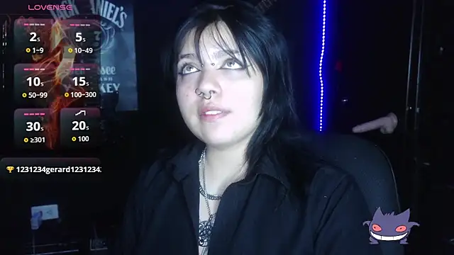 Jessie  wild online show from November 2025 01:00:02 PM