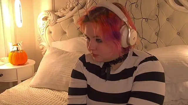 JennyBloom online show from November 2025 11:11:02 AM