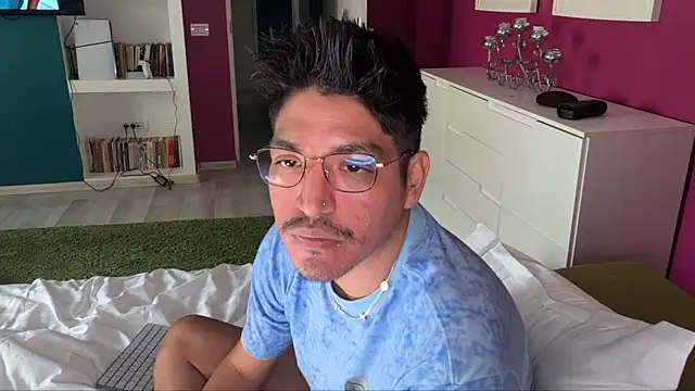 Snapshot of All_in_Lele chatting on November 2025 10:37:02 AM All in Lele online show from November 2025 10:37:02 AM