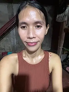 bellaUtops online show from April 2026 09:39:33 PM