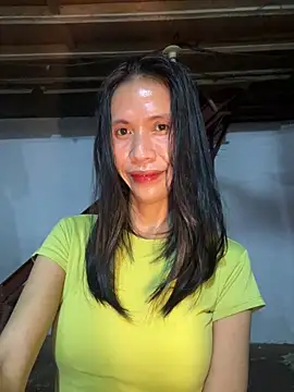 bellaUtops online show from May 2026 02:10:01 PM