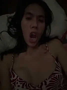 bellaUtops online show from May 2026 05:56:01 AM